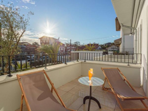 Appartement moderne à 400m de la plage avec balcon et parking à Anglet - FR-1-3-566